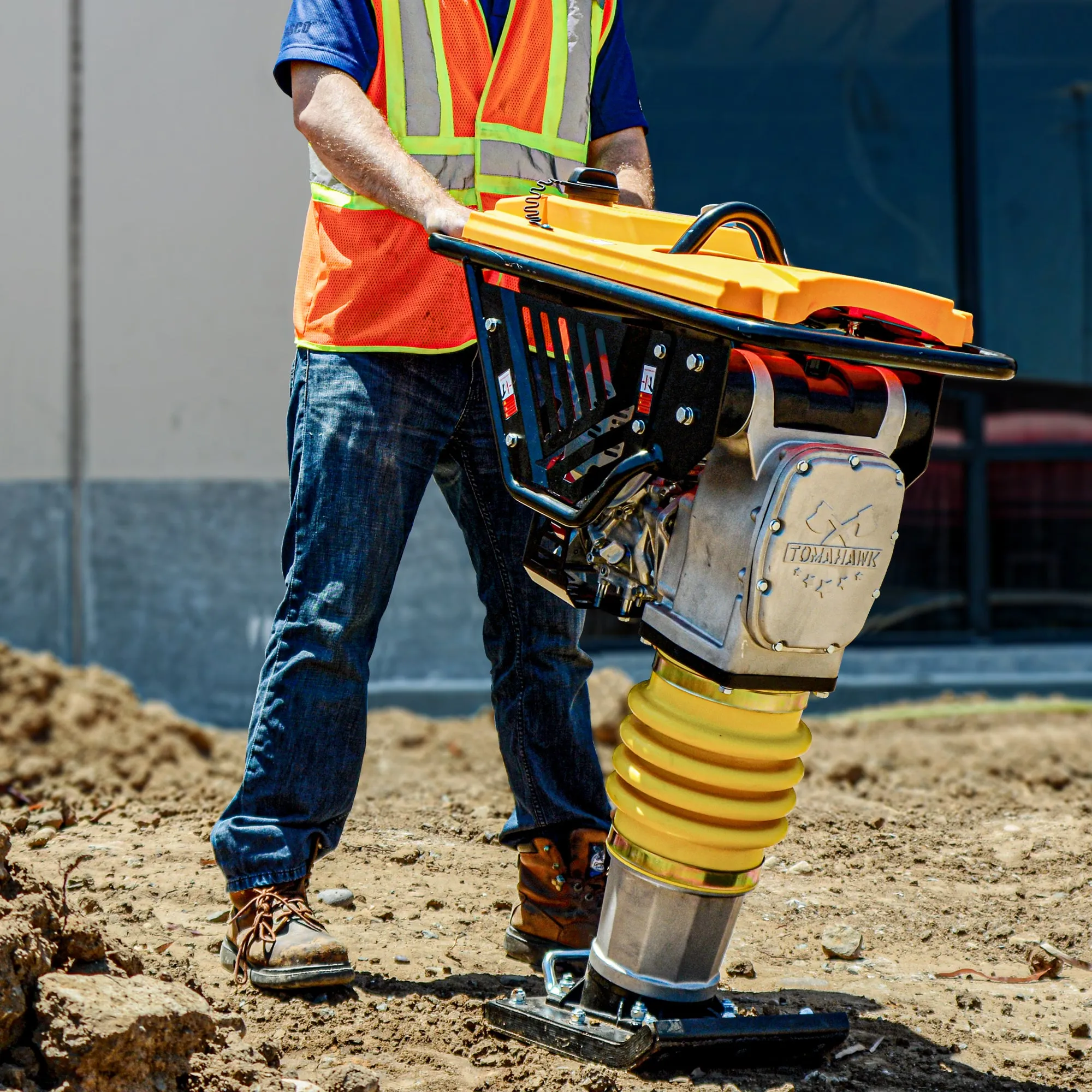 3.6HP Honda Vibratory Rammer Jumping Jack Tamper with Honda GXR120 Engine Impact Force 3,550 lbs/ft