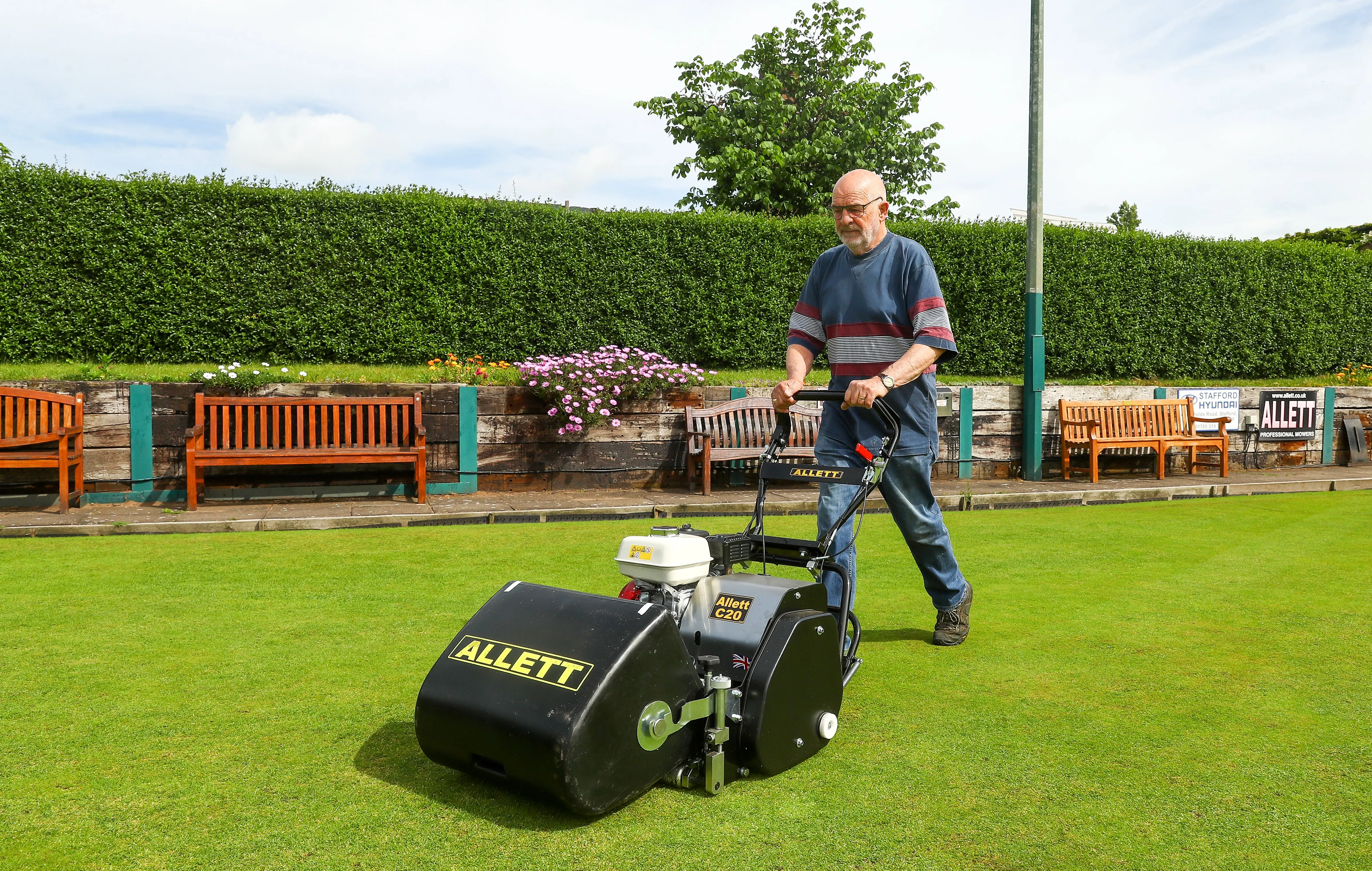 Allett C20 Cylinder Mower (Power-unit with Grassbox)