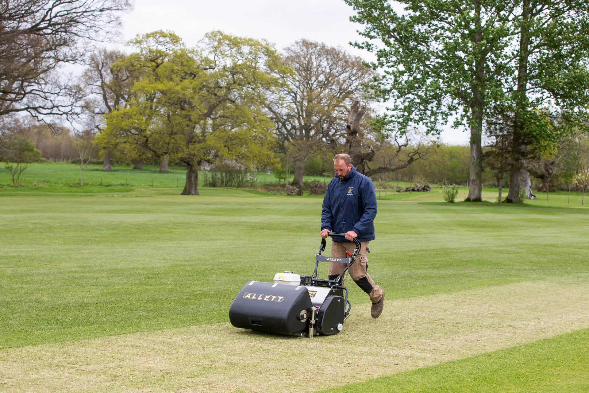 Allett C24 Cylinder Mower (Power-unit with Grassbox)