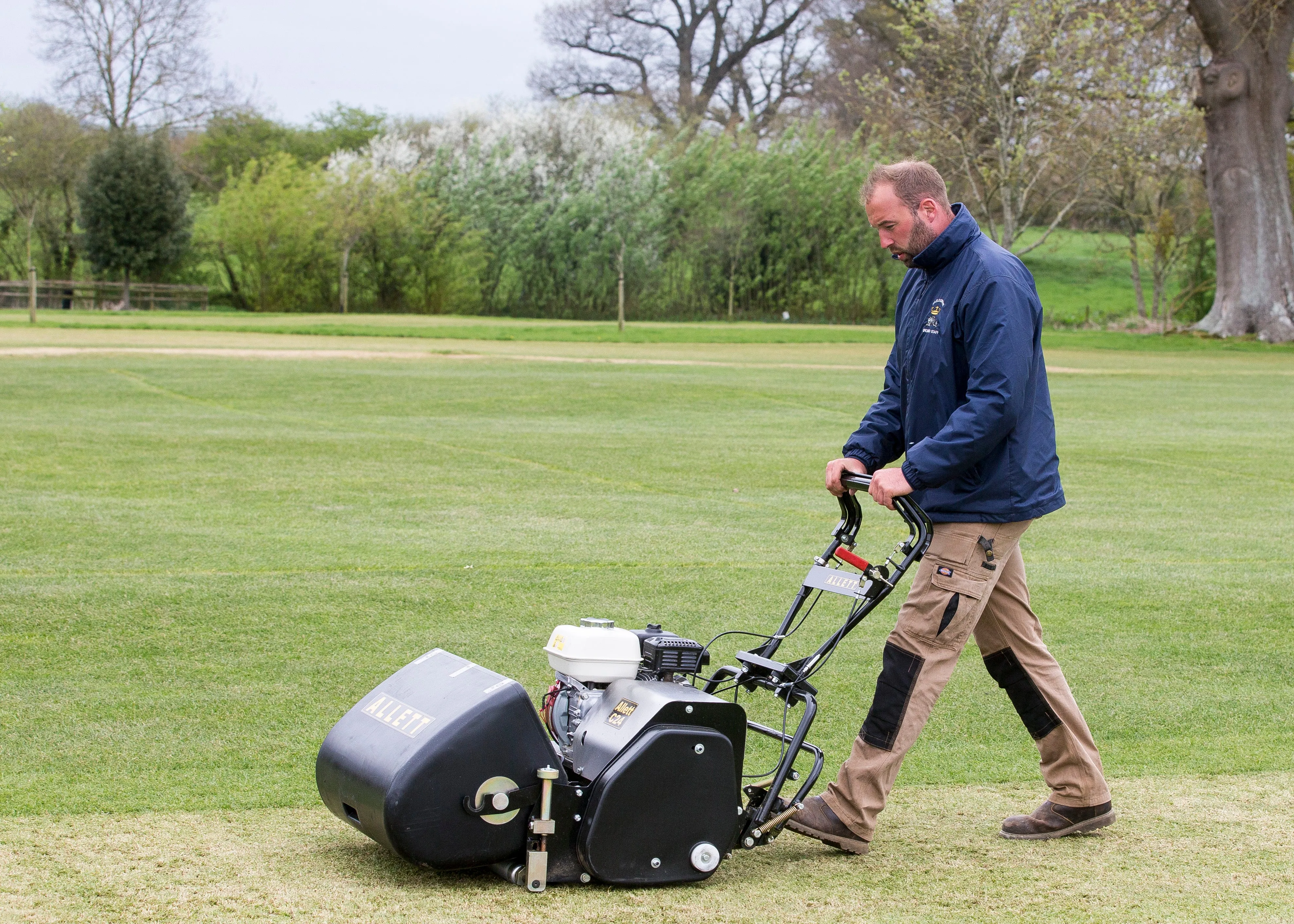 Allett C24 Cylinder Mower (Power-unit with Grassbox)