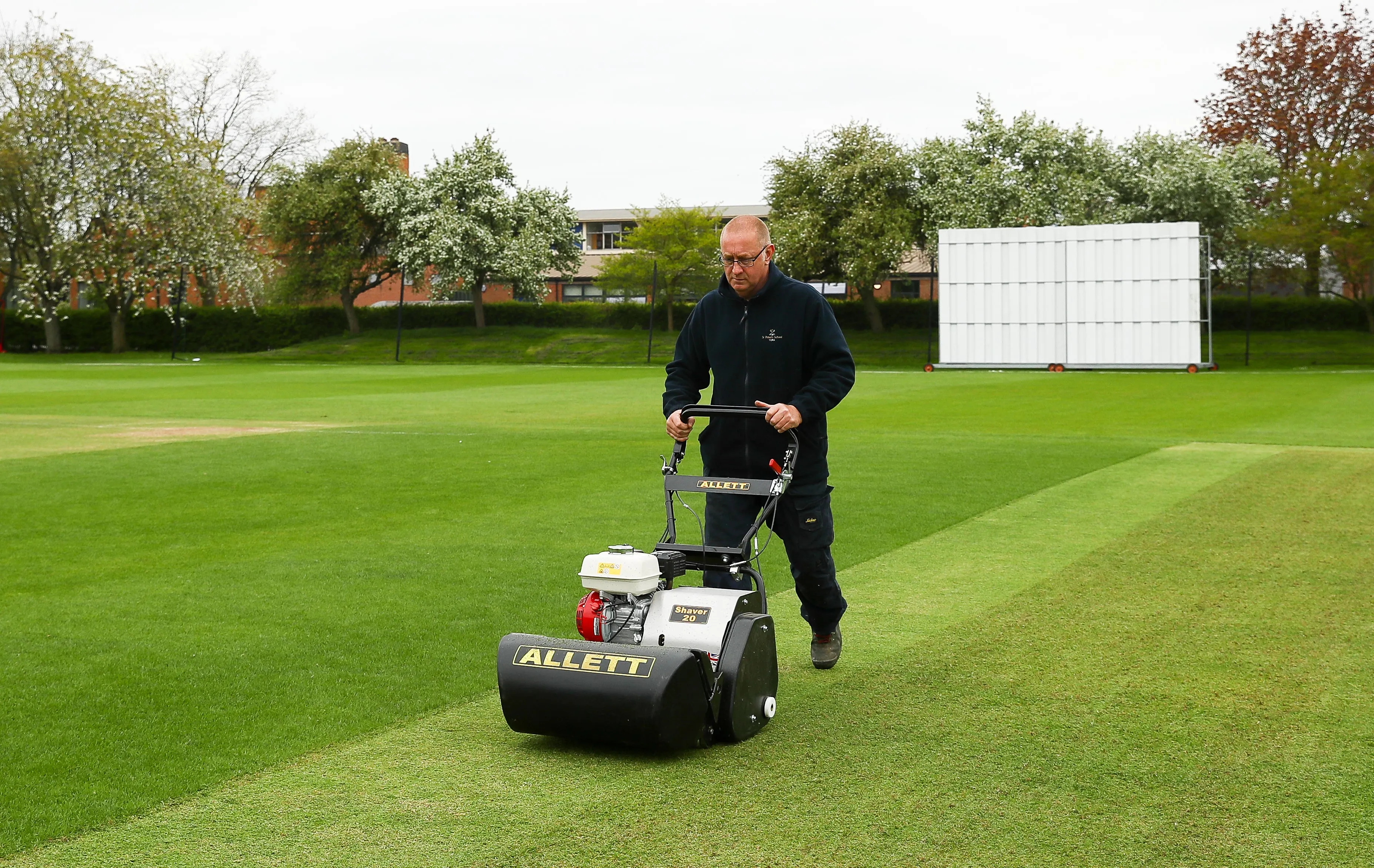 Allett Shaver 20 Cylinder Mower