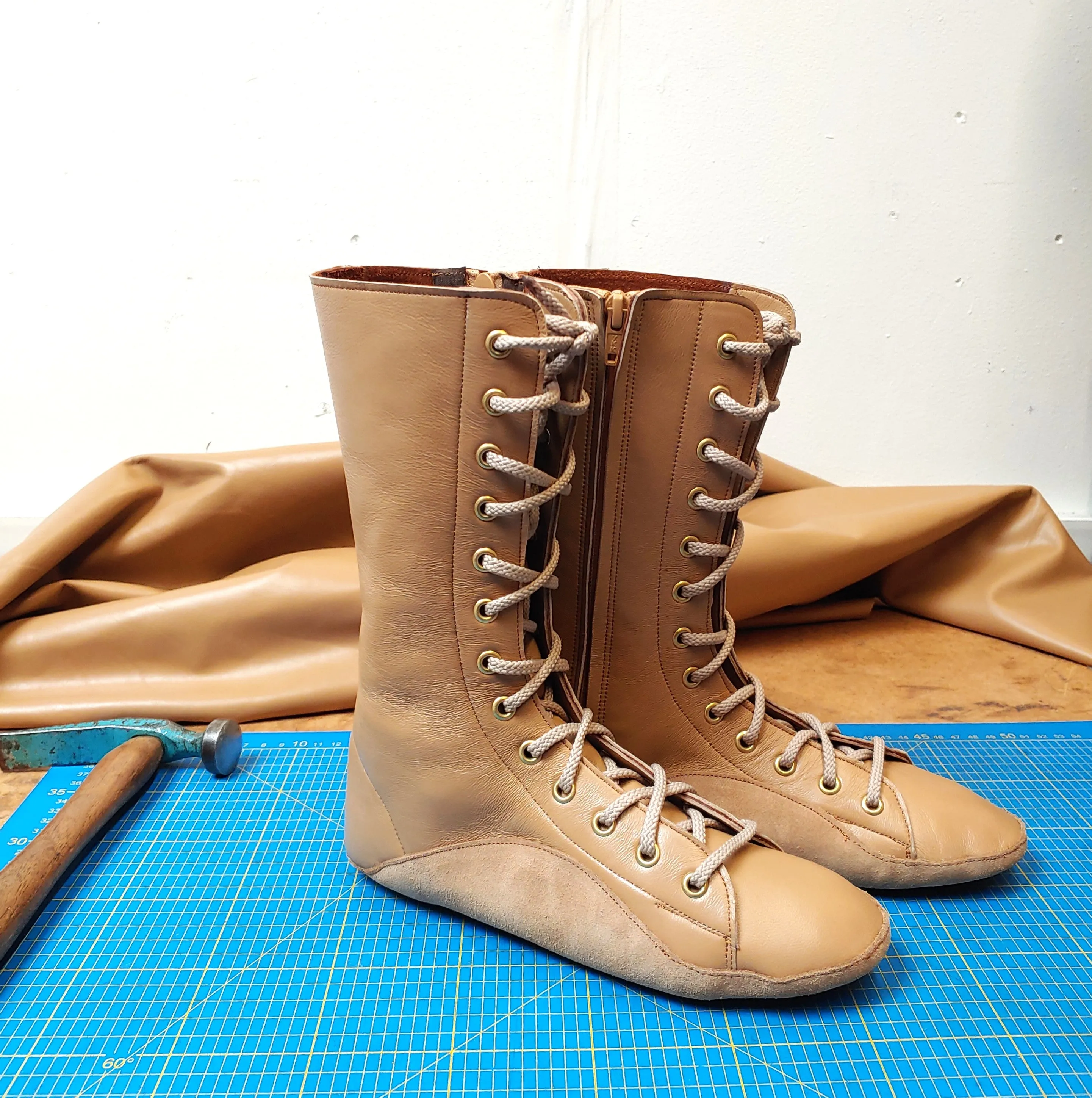 CUSTOM MADE Beige/Camel Tightrope Extra Hi-Top Boots w/ZIP