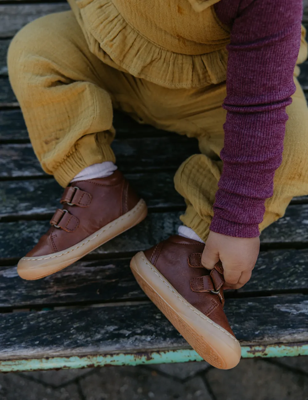 Everyday shoe Velcro - Hazelnut