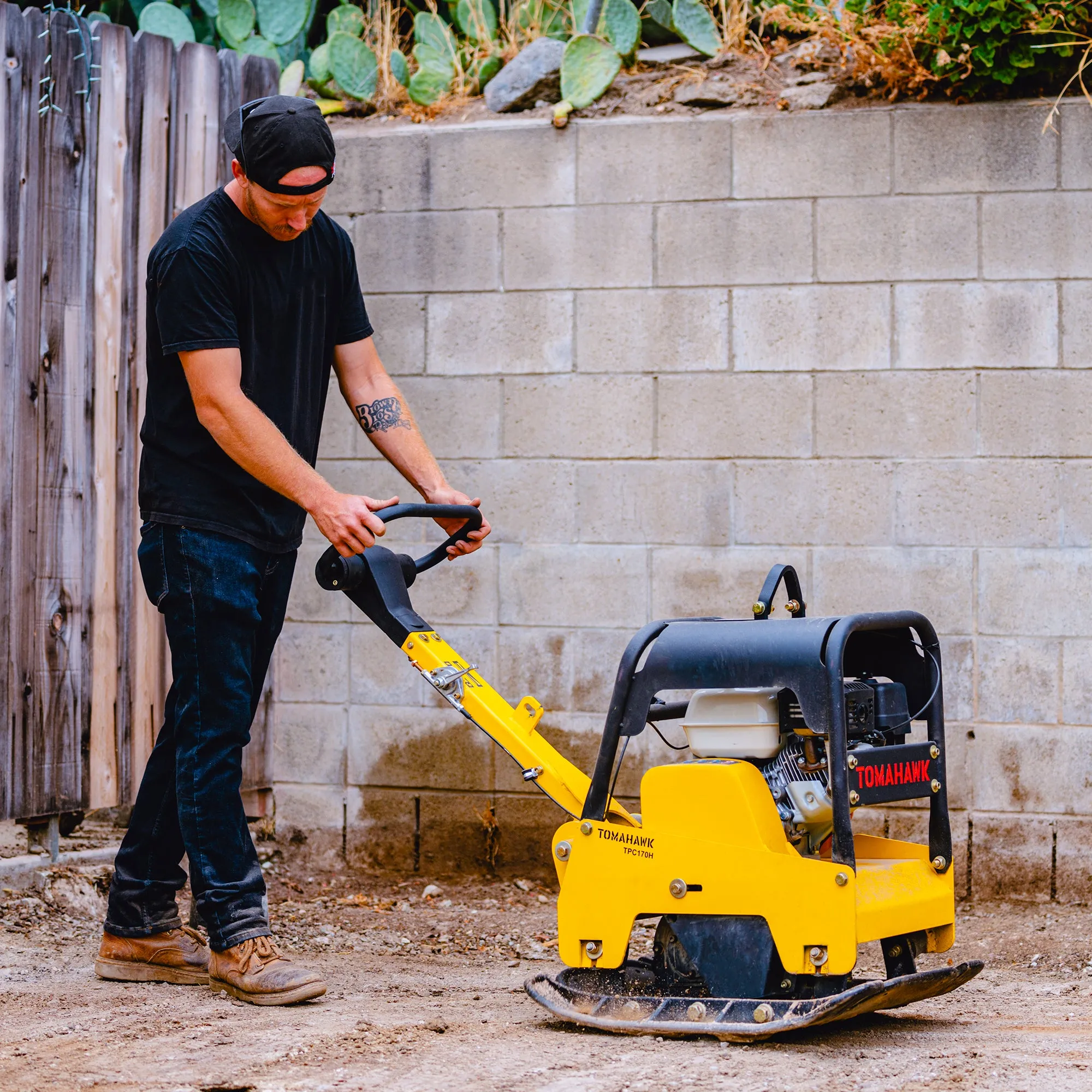 Factory Reconditioned 6.5 HP Honda Reverse Hydraulic Plate Compactor for Asphalt, Aggregate, Cohesive Soil Compaction