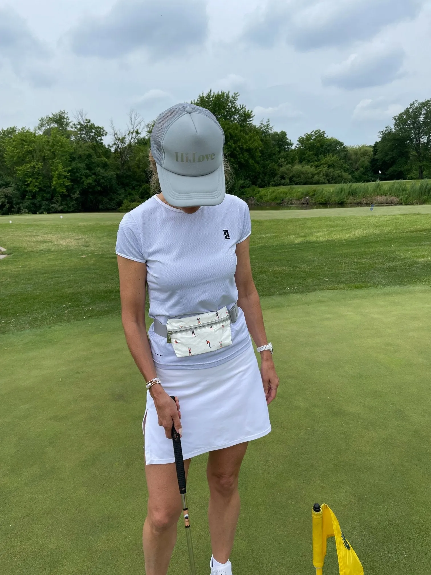 Lay Flat Fanny Pack with Golfers on the Green