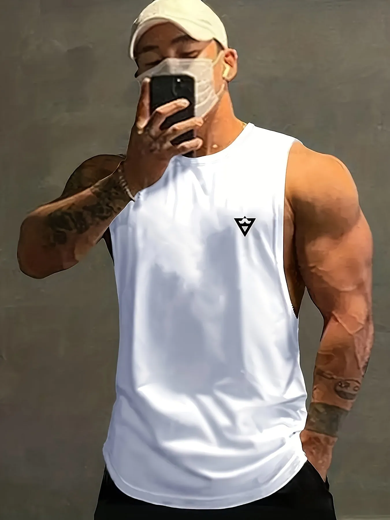 Men's Solid Tank Top - Quick-Dry Stretch Crew Neck Sleeveless Shirt for Gym & Fitness