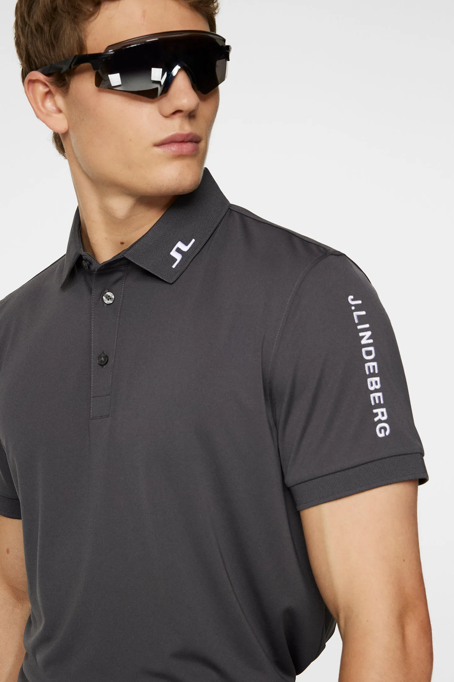 Men's Tour Tech Slim Fit Polo