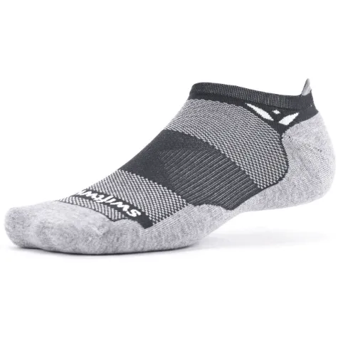 Swiftwick Maxus Zero No Show Socks