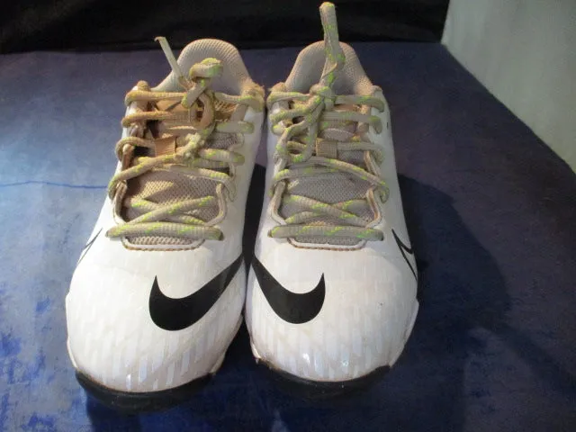 Used Nike Softball Cleats Size 2