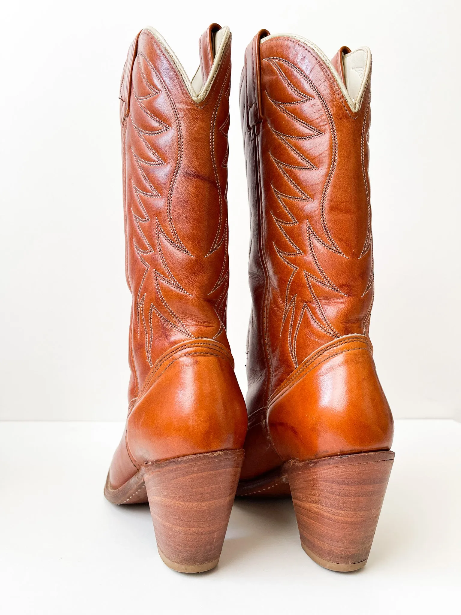 Vintage Dingo Boots