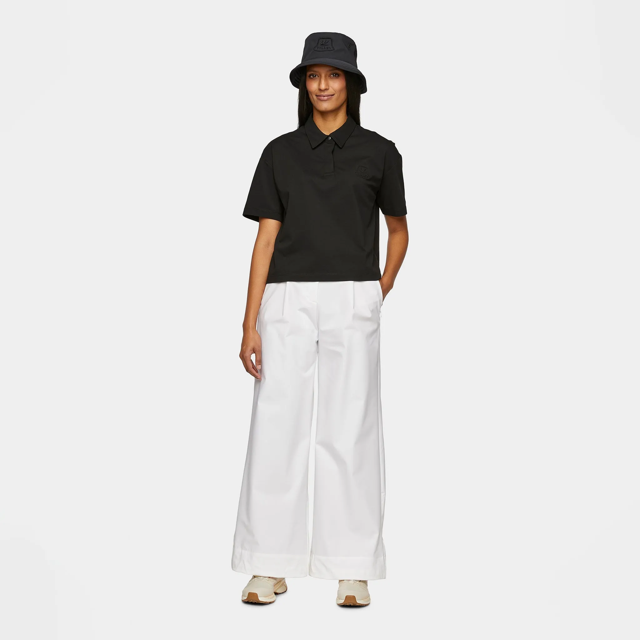 Wide Leg Tech Trouser